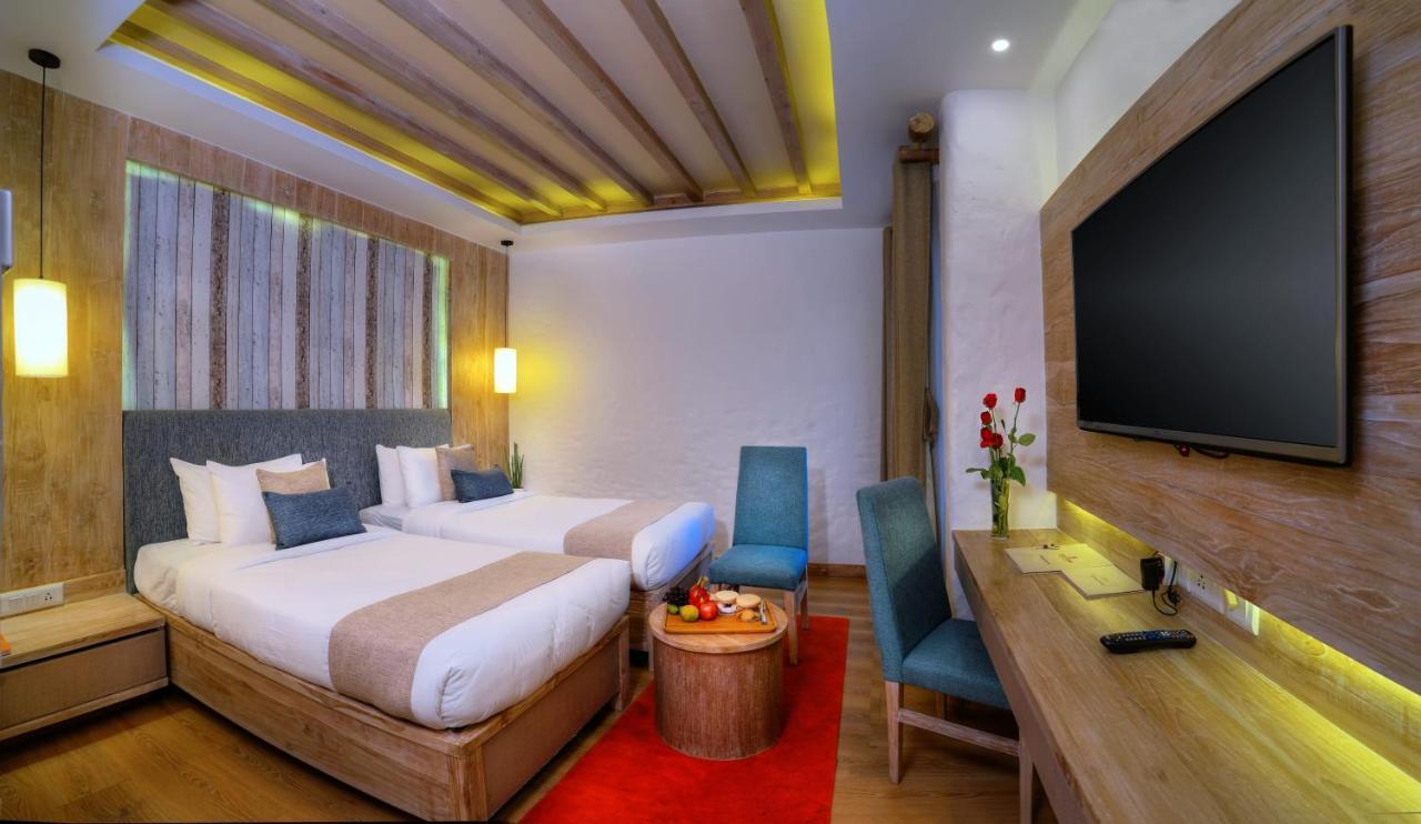 Hotel Barahi Ποκάρα Εξωτερικό φωτογραφία