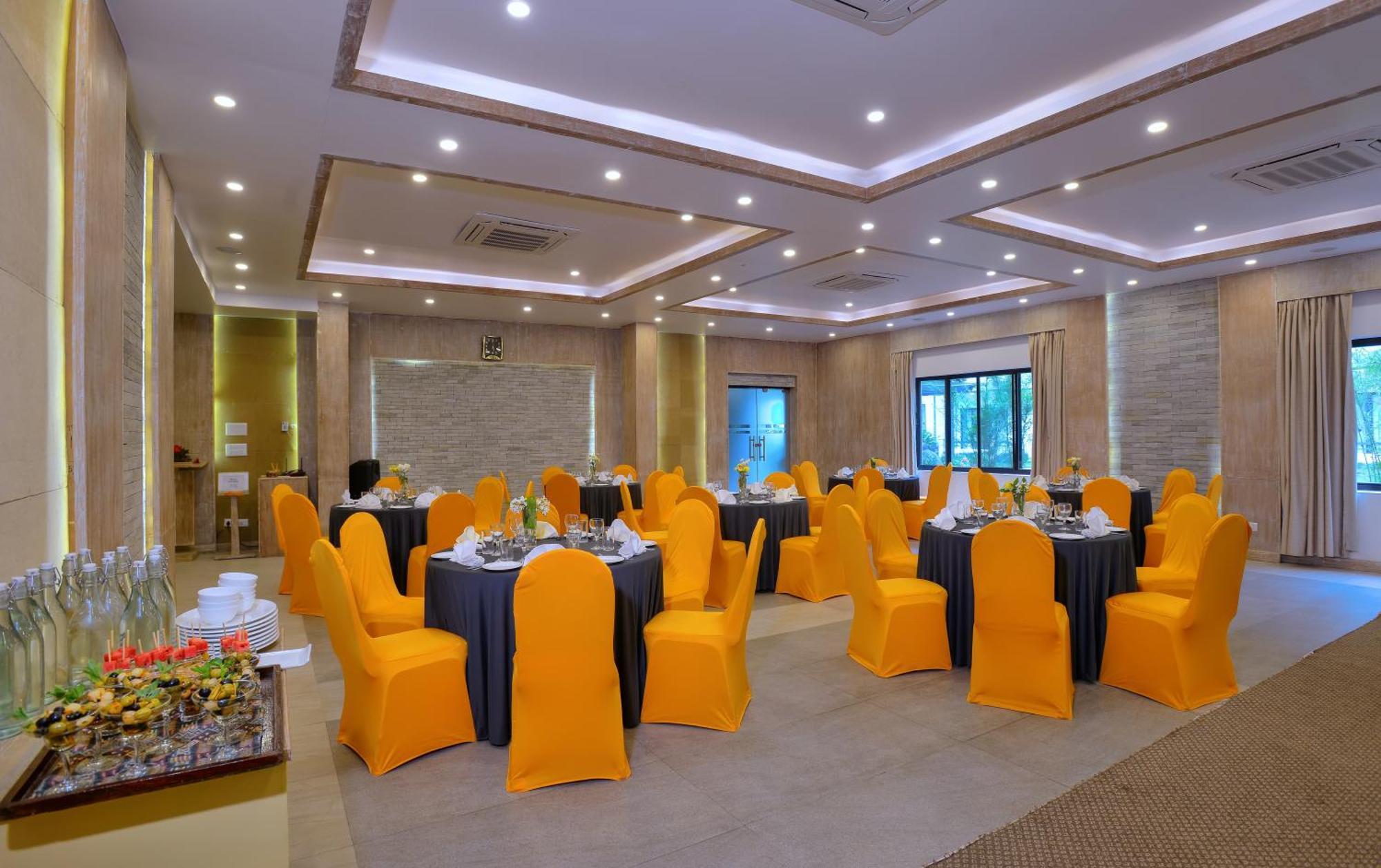 Hotel Barahi Ποκάρα Εξωτερικό φωτογραφία