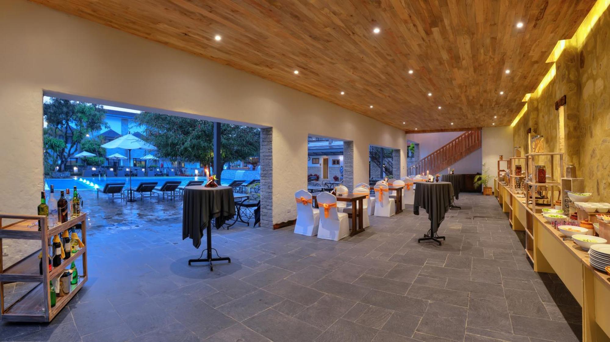 Hotel Barahi Ποκάρα Εξωτερικό φωτογραφία