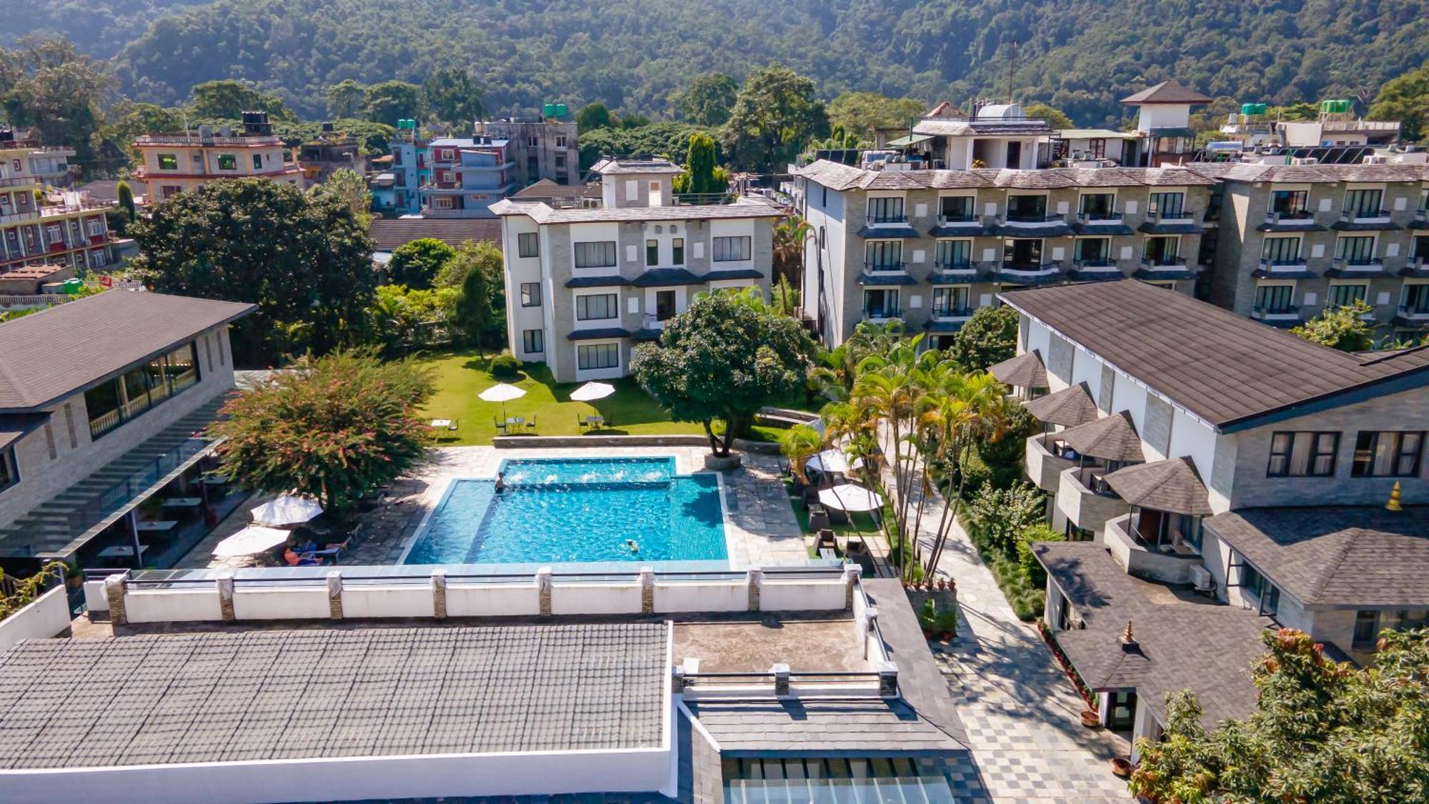 Hotel Barahi Ποκάρα Εξωτερικό φωτογραφία