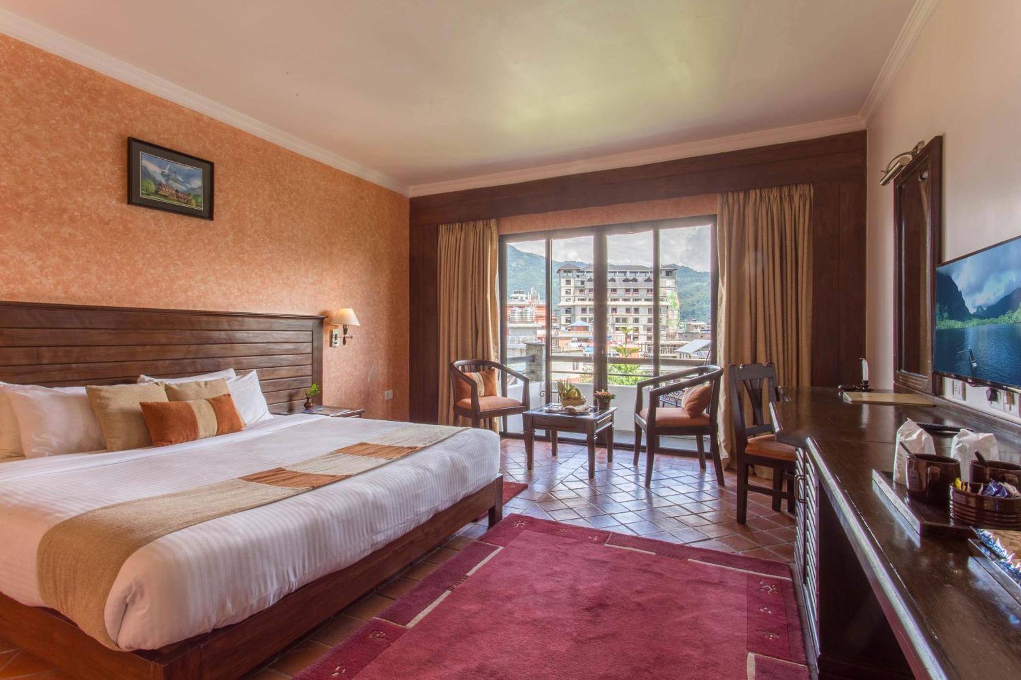 Hotel Barahi Ποκάρα Εξωτερικό φωτογραφία