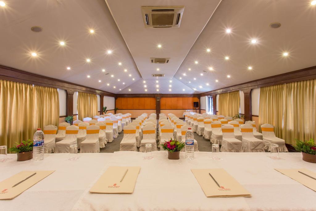 Hotel Barahi Ποκάρα Εξωτερικό φωτογραφία